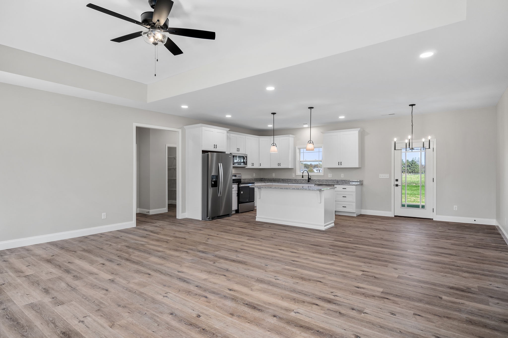 1323 Pippin Road Cookeville, TN 38501 - Photo 5 of 31 Gallery Image 5