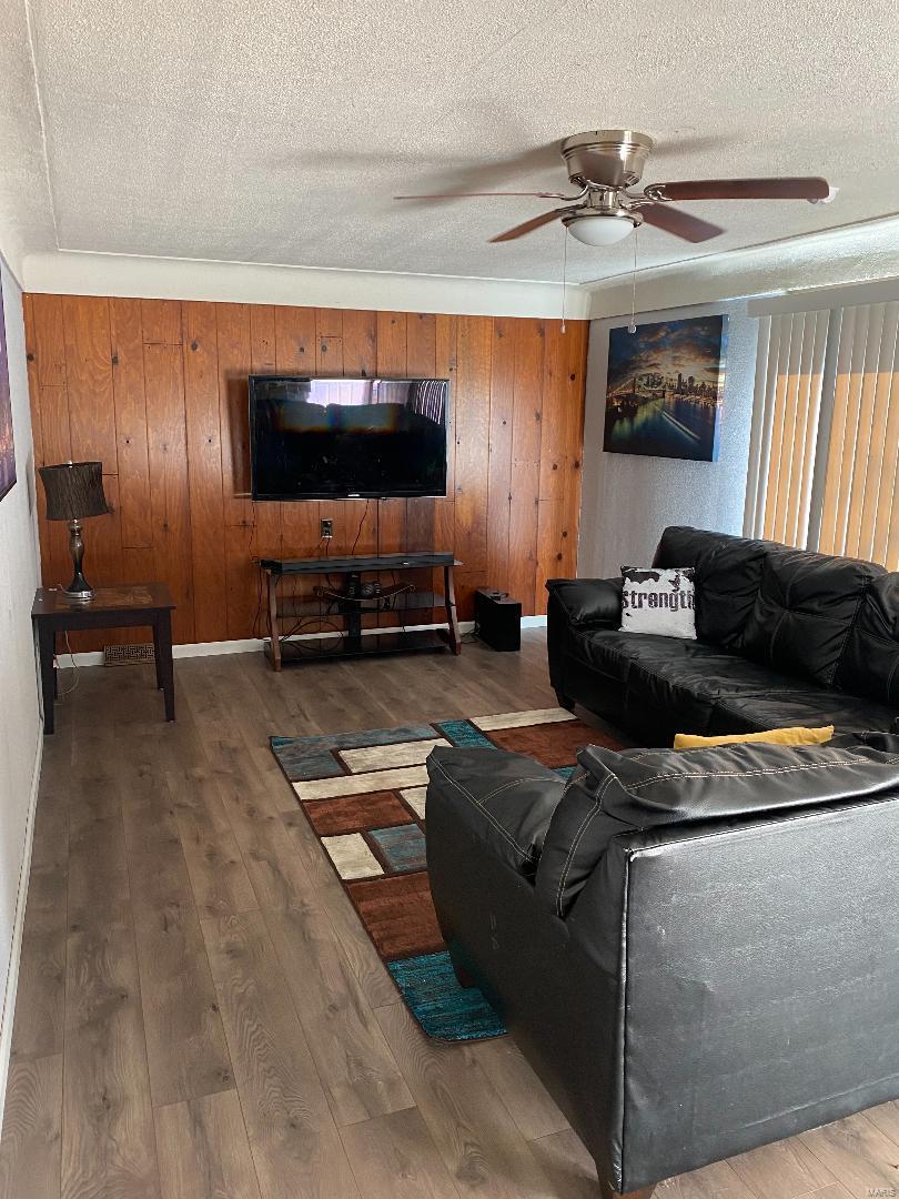705 Eiler Road Belleville, IL 62223 - Photo 4 of 10 Gallery Image 4