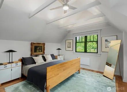 $1,575,000 | 7541 Seward Park Avenue South, Seattle, WA 98118