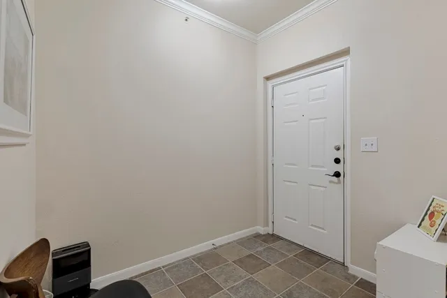 $1,799 | 9525 North Capital Of Texas Highway, Unit 124, Austin, TX 78759