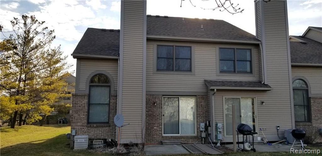 44989 Coachman Court Canton, MI 48187 - Photo 4 of 27