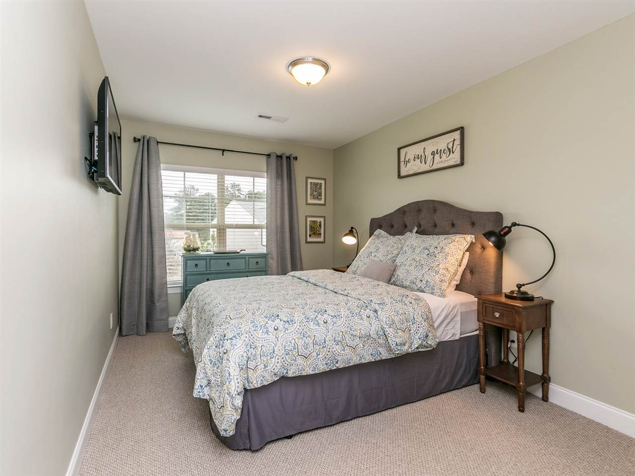 132 Token House Road Durham, NC 27703 - Photo 18 of 22 Guest Room