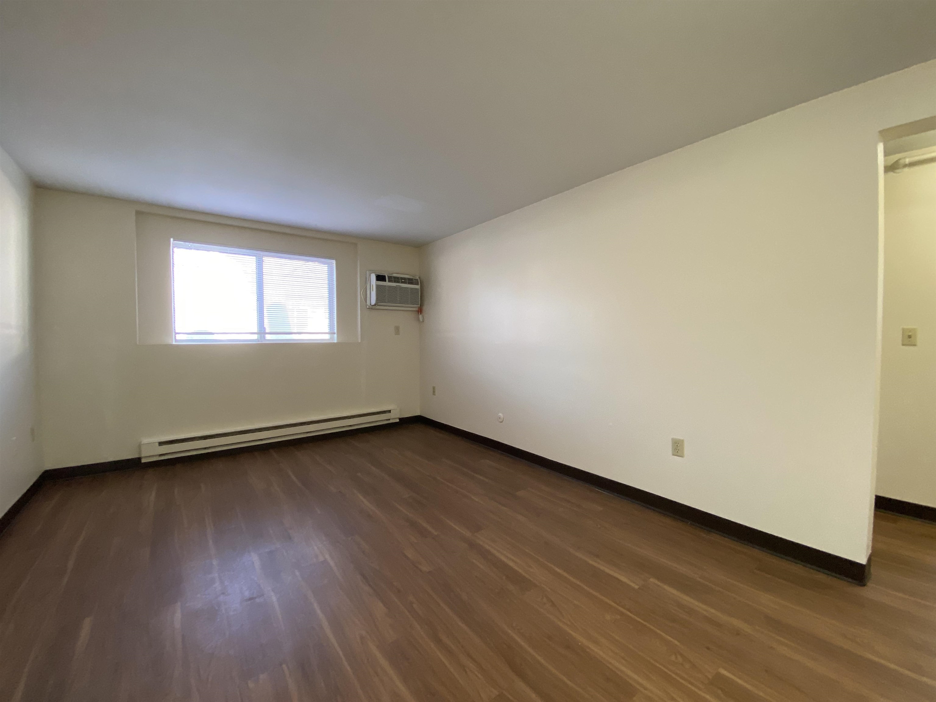 93 West Street, Unit 15 Milford, NH 03055 - Photo 24 of 40