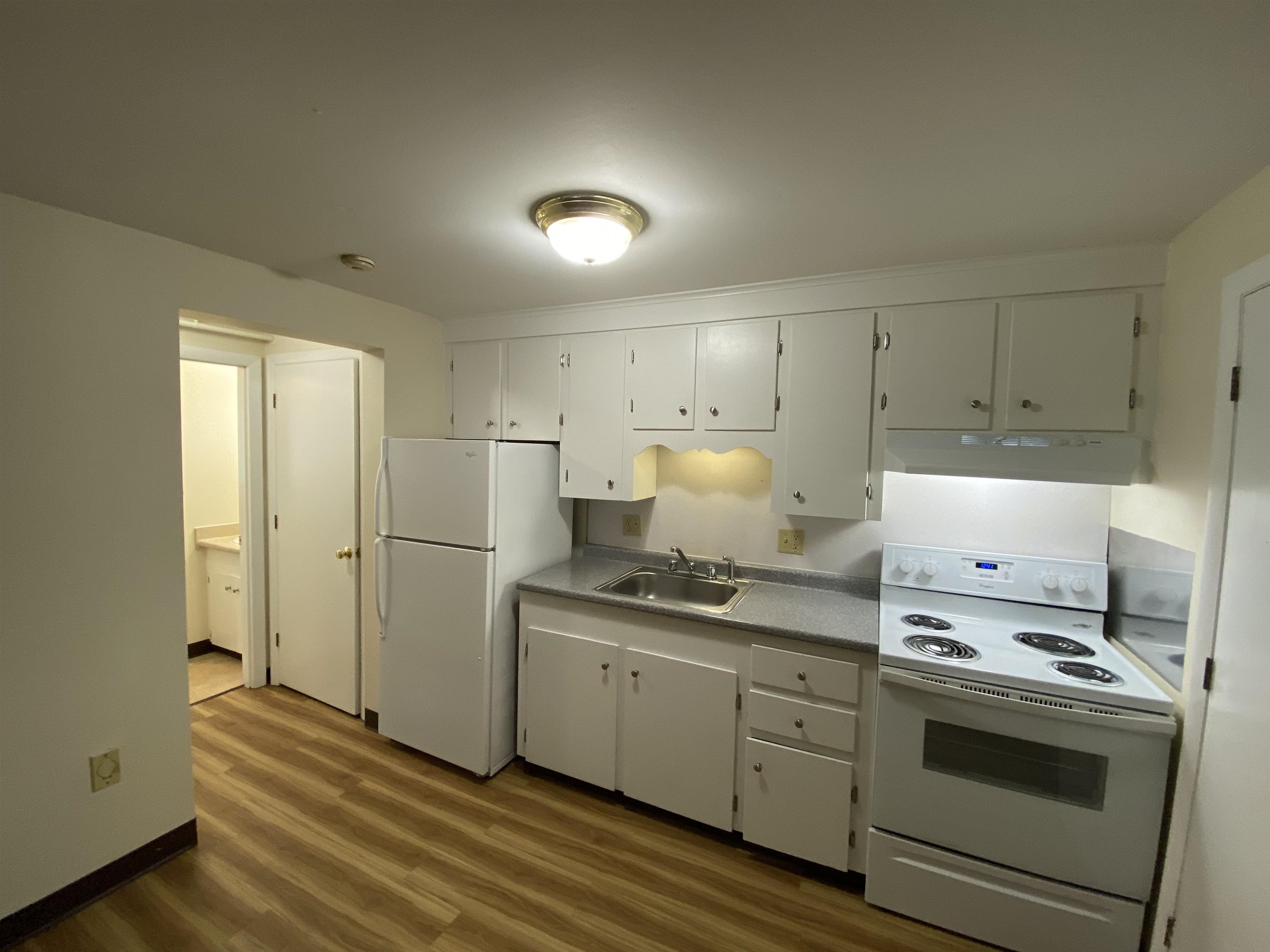 93 West Street, Unit 15 Milford, NH 03055 - Photo 10 of 40