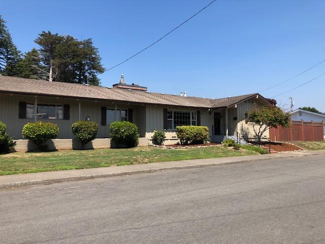 2003 Cypress Loop Fortuna, CA 95540 - Photo 5 of 43