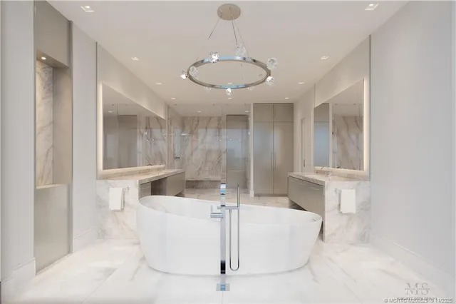 $27,995,000 | 2421 Bahia Way, Stuart, FL 34996