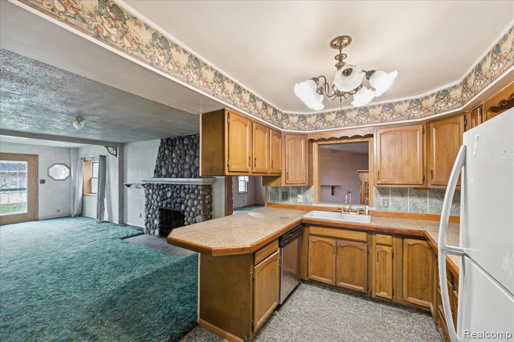 5896 Silver Birch Road Ortonville, MI 48462 - Photo 9 of 76