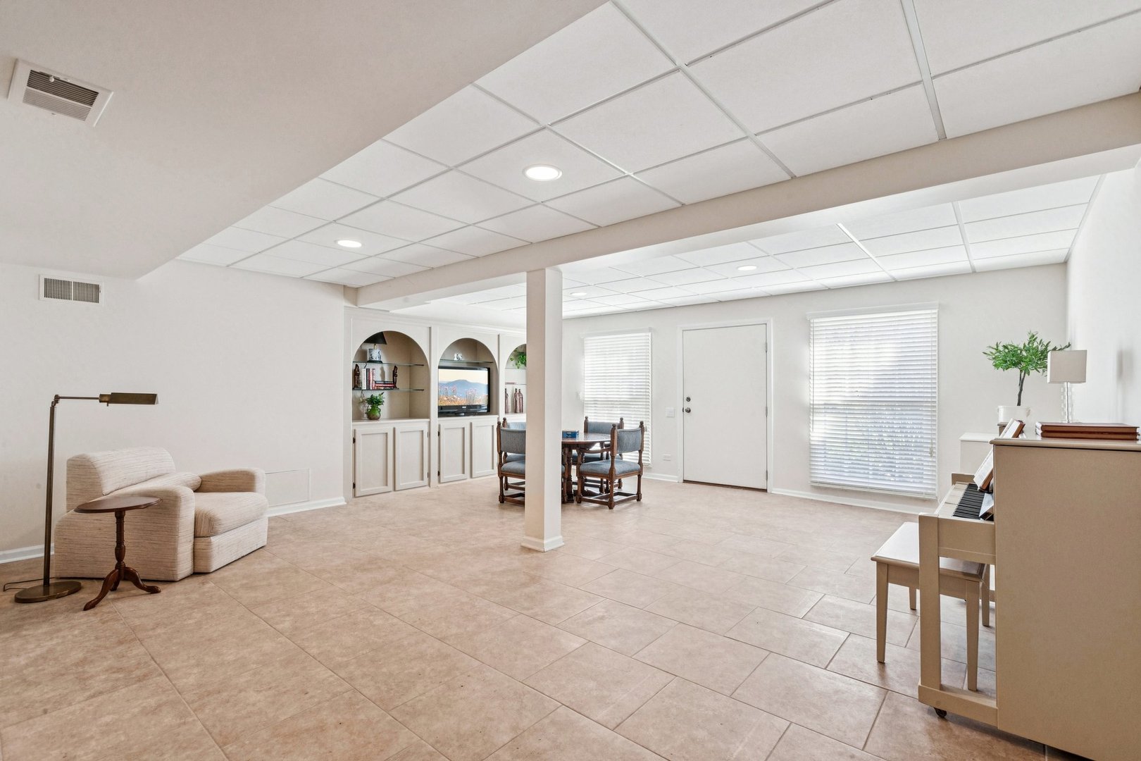 545 West Windsor Road Inverness, IL 60067 - Photo 55 of 96