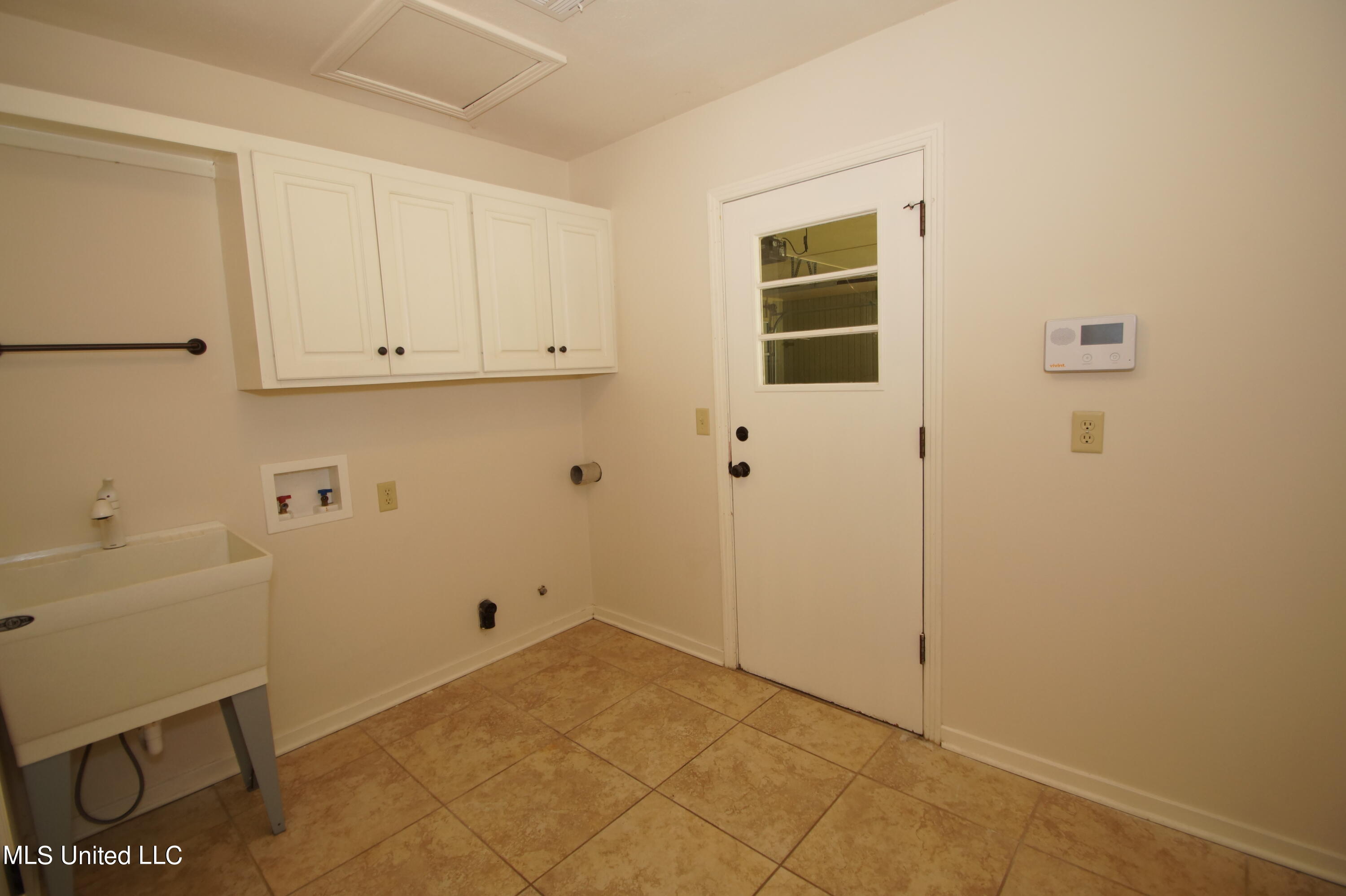 5220 Ridgewood Road Jackson, MS 39211 - Photo 16 of 16 DSC04723