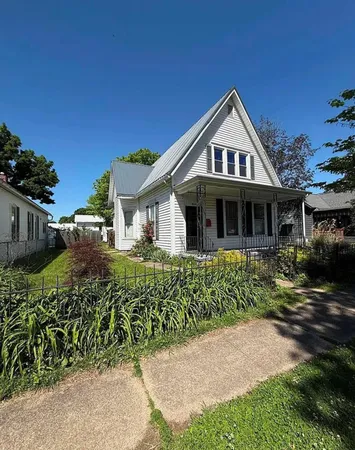 $170,000 | 404 Vine Street, Chillicothe, OH 45601