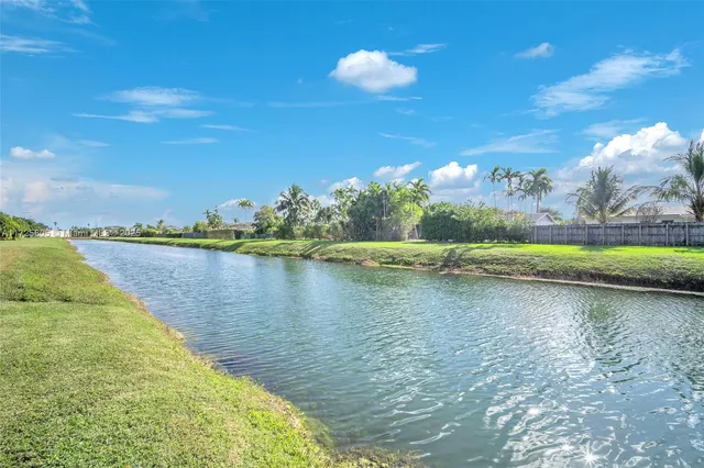 $442,000 | 12104 Southwest 110th St Circle South, Miami, FL 33186