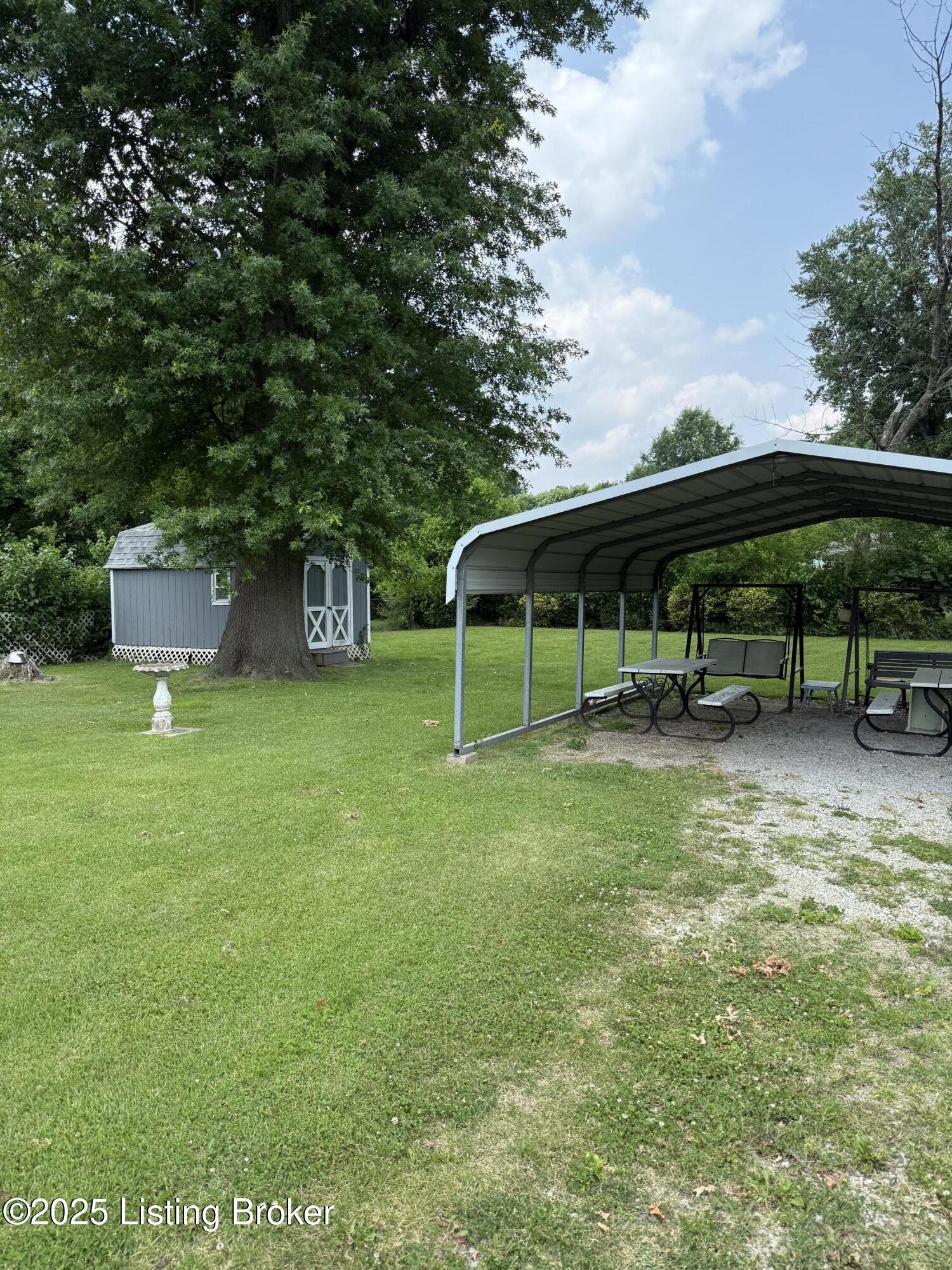 5009 Maryman Road Louisville, KY 40258 - Photo 15 of 15 IMG_6640