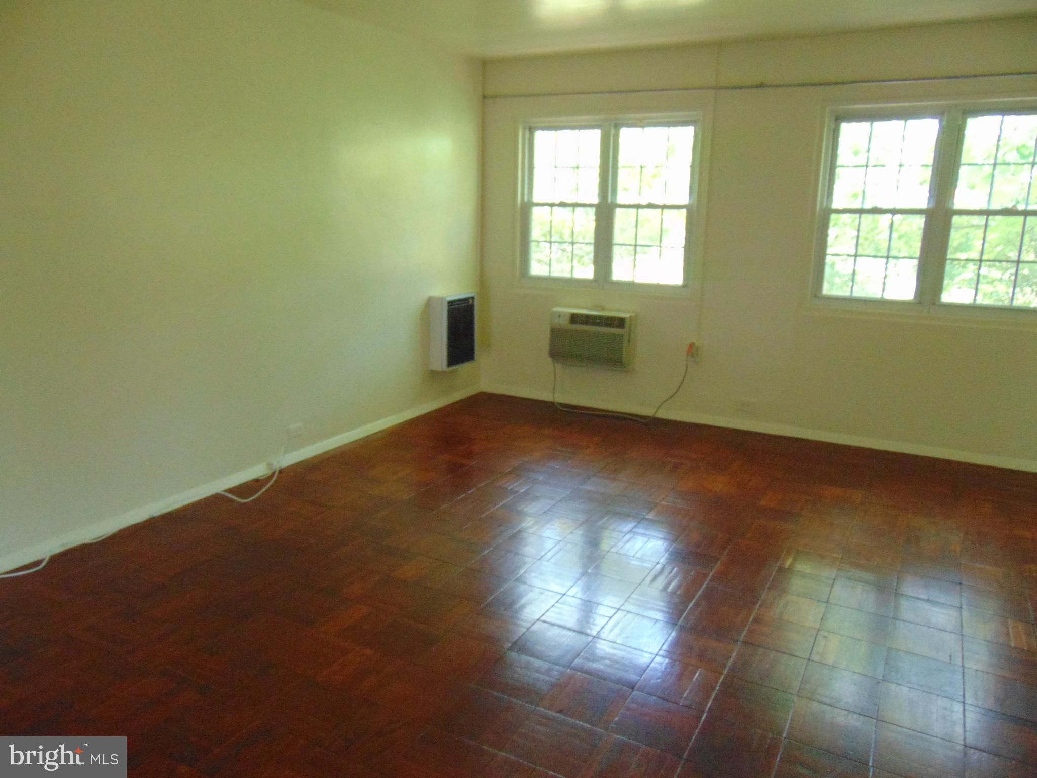 1749 Preston Road Alexandria, VA 22302 - Photo 6 of 24