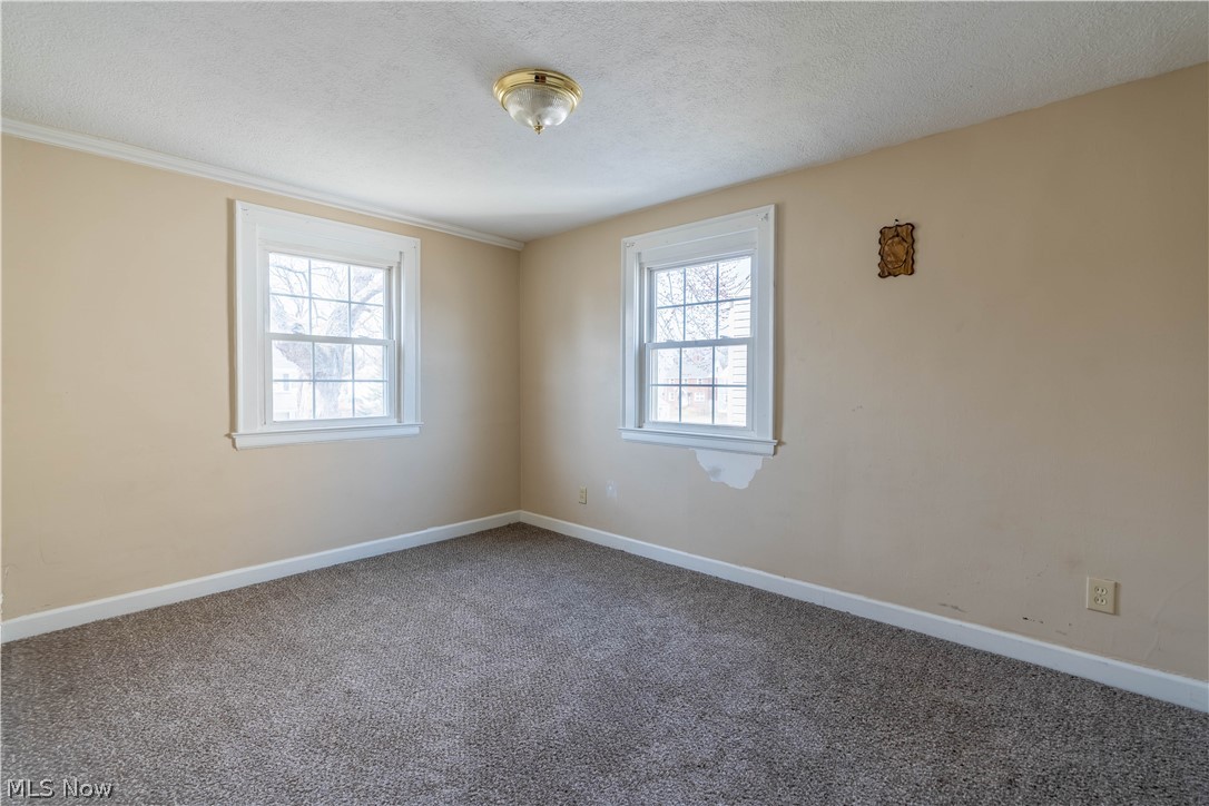 1360 Crescent Road Southwest Canton, OH 44710 - Photo 18 of 29