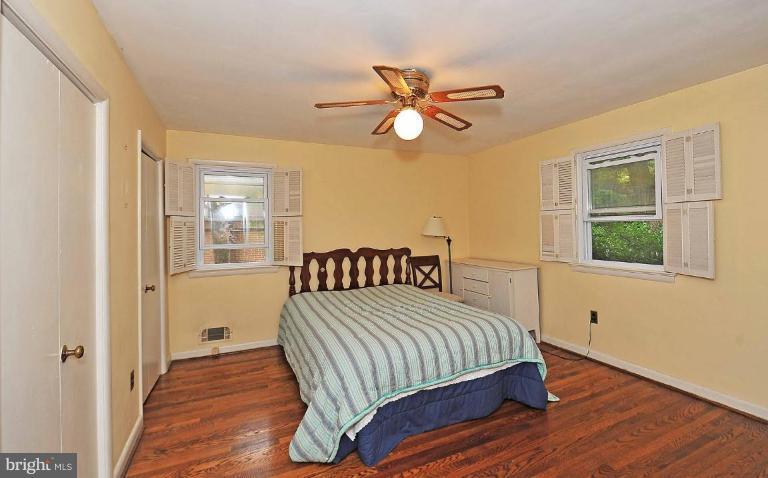 2310 Windsor Road Alexandria, VA 22307 - Photo 15 of 26 Master Bedroom #2
