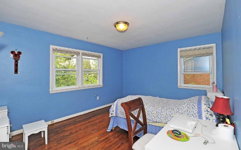 2310 Windsor Road Alexandria, VA 22307 - Photo 18 of 26 Bedroom #2