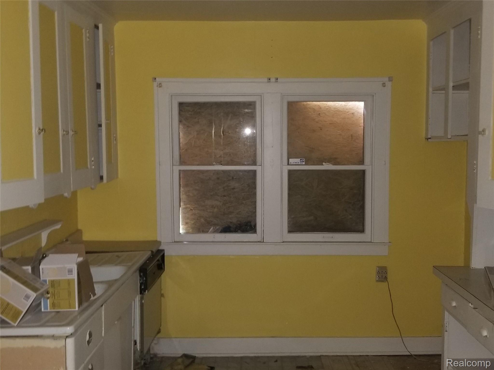 3453 Devonshire Road Detroit, MI 48224 - Photo 9 of 27 20190606_160544.jpg