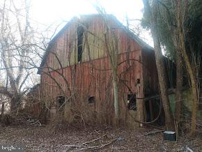 Maloney Road Elkton, MD 21921 - Photo 1 of 37 Large Barn