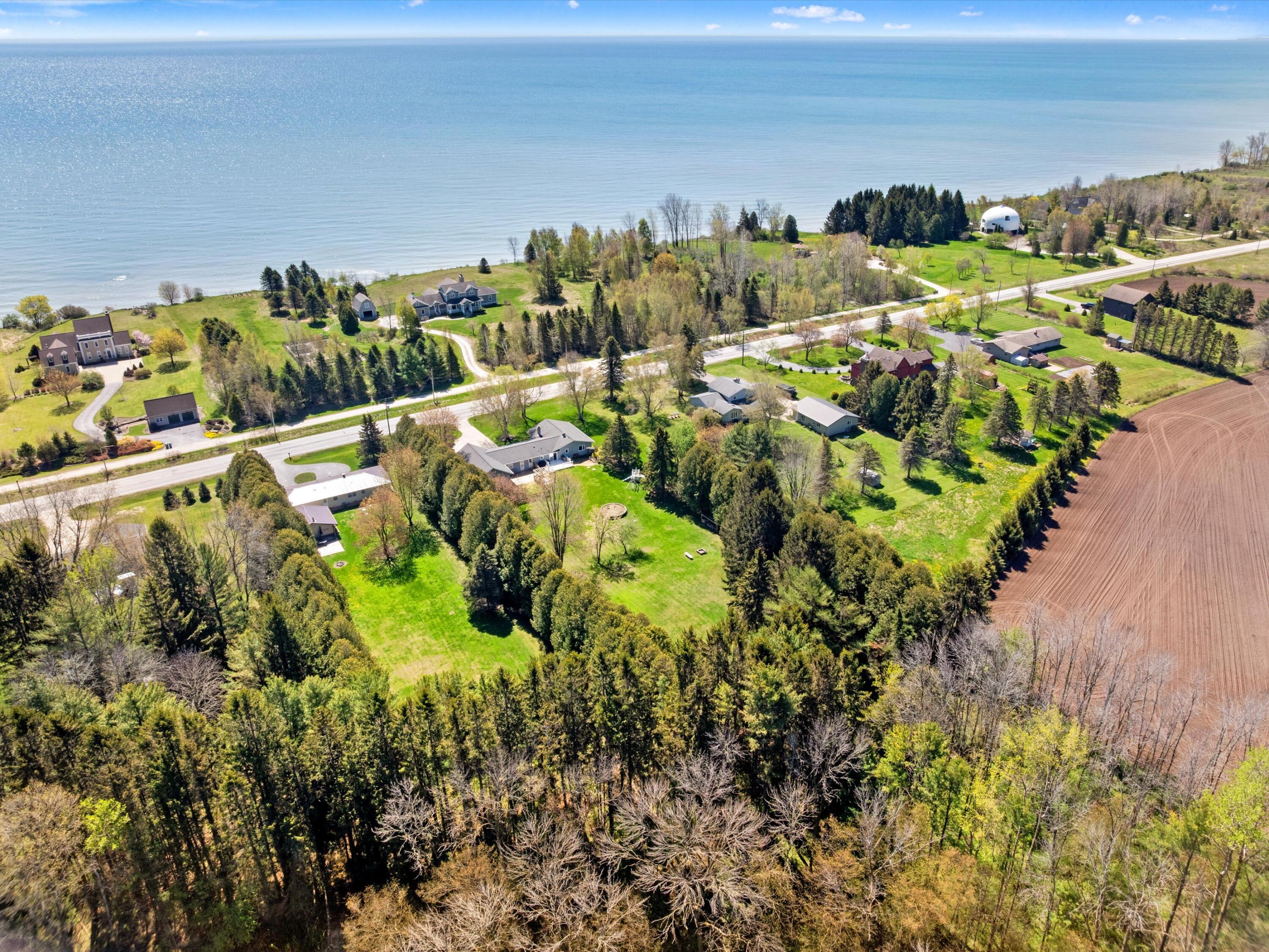 5204 South 10th Street Manitowoc, WI 54220 - Photo 46 of 54 14-013_DJI_20260516104456_0341_D
