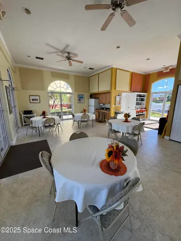 a view of a tennis court