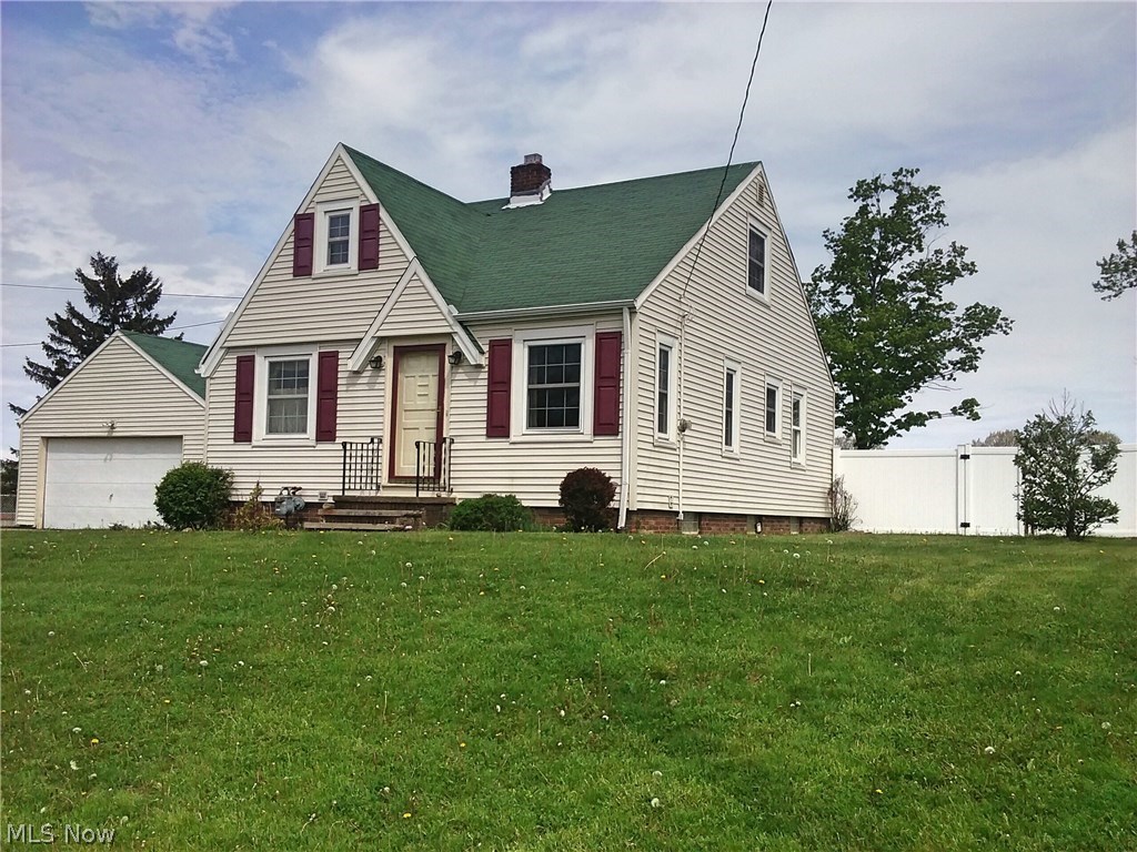 9710 West Pleasant Valley Road Parma, OH 44130 - Photo 1 of 12 Gallery Image 1