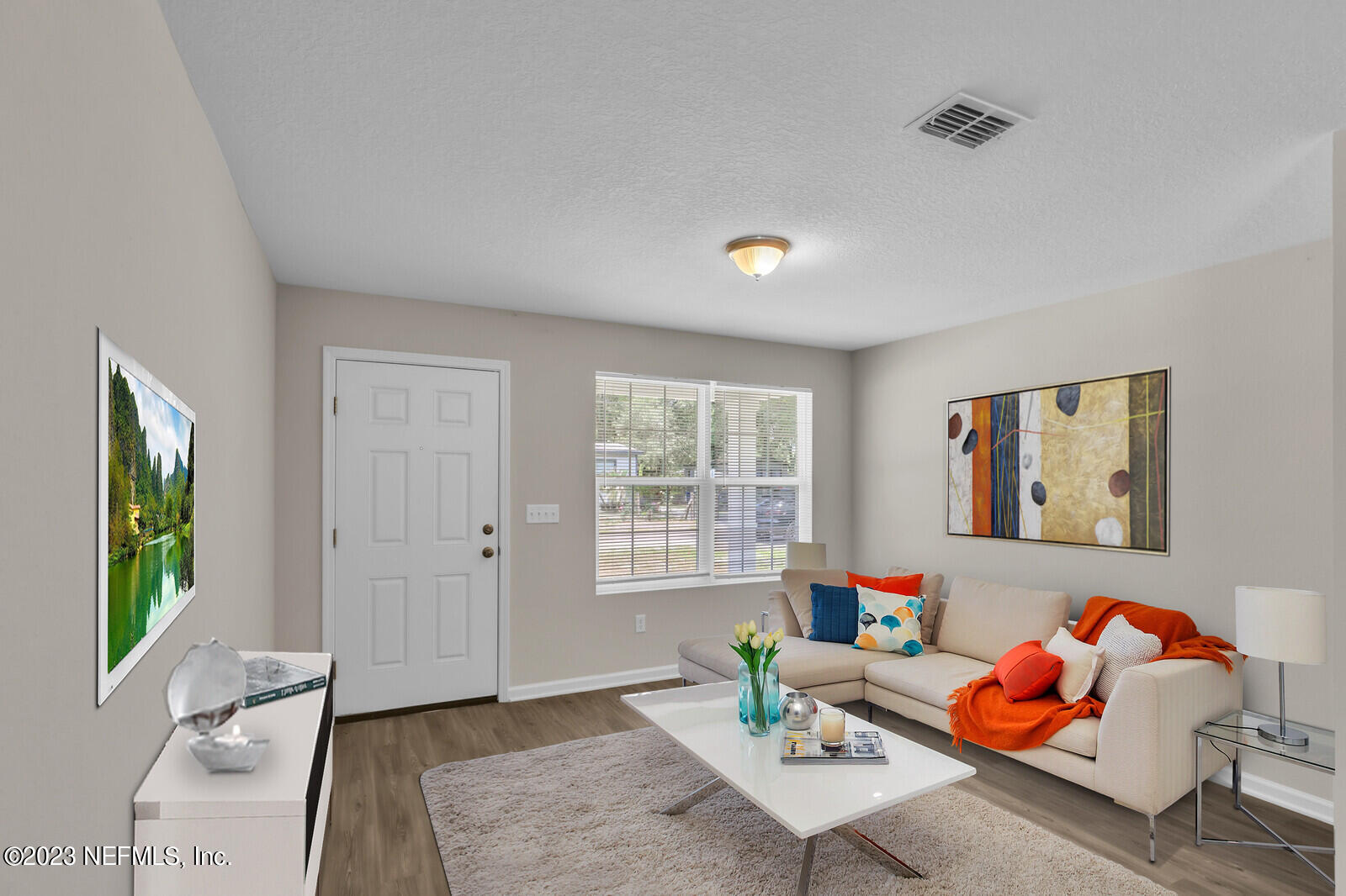 1705 Wright Avenue Jacksonville, FL 32207 - Photo 2 of 22 a living room with furniture and a window