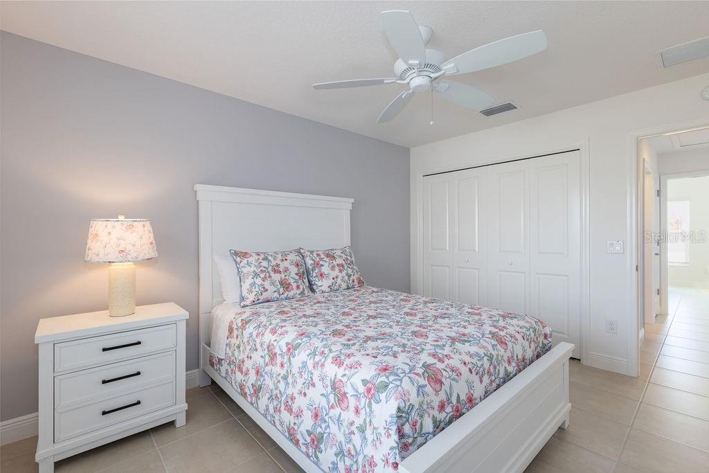 2454 Youngmann Loop The Villages, FL 32163 - Photo 8 of 45