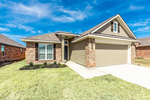 $2,150 | 8220 Tourmaline Way, Texas City, TX 77591