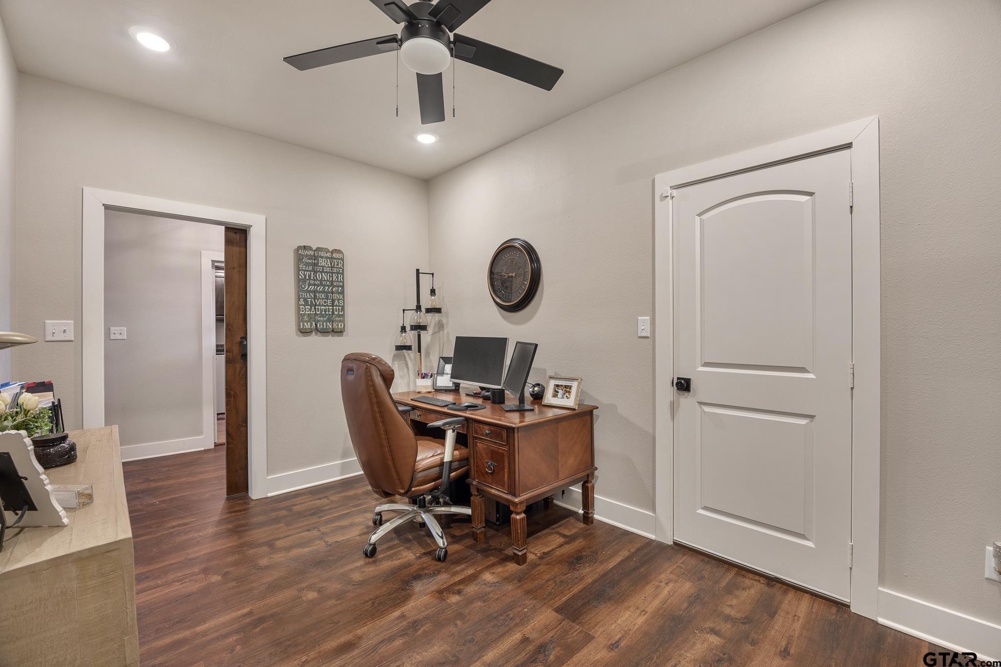 16924 Easy Street Flint, TX 75762 - Photo 7 of 37