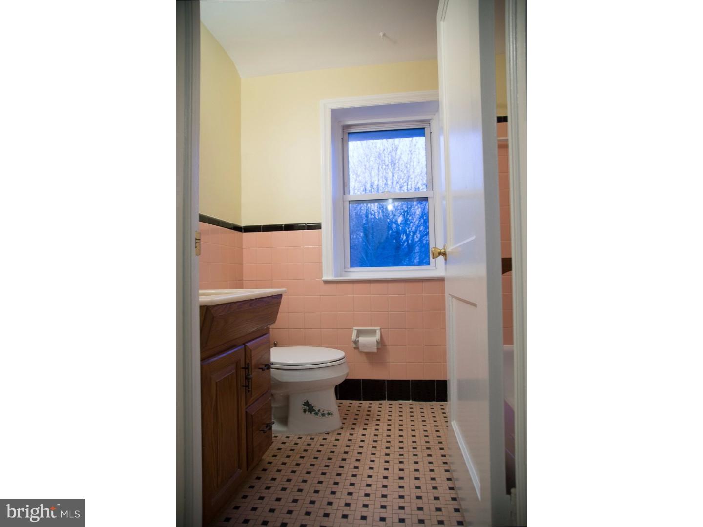 266 Welsh Drive Springfield, PA 19064 - Photo 15 of 17 Gallery Image 15