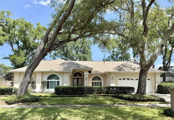 $595,000 | 6326 North Queensway Drive, Temple Terrace, FL 33617
