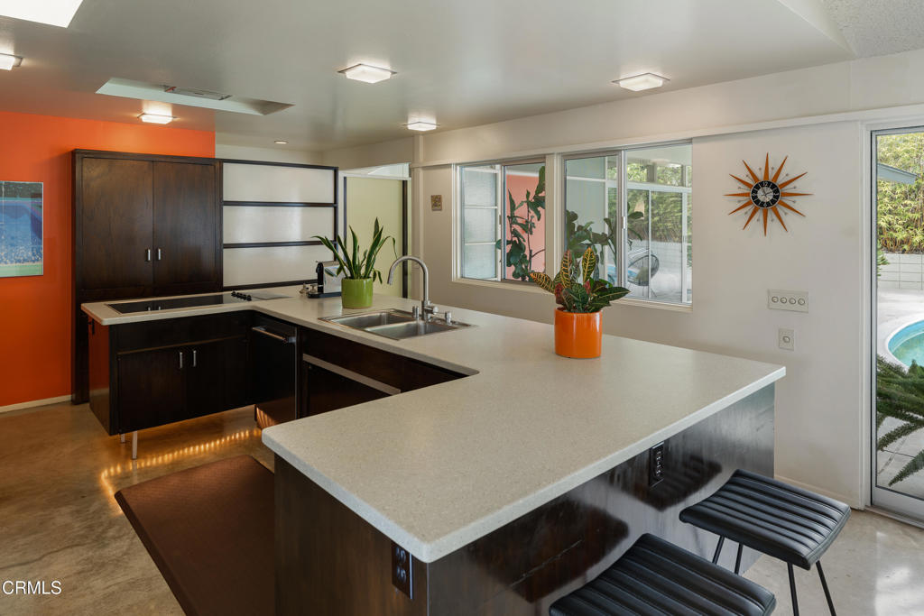 2065 Canyon Close Road Pasadena, CA 91107 - Photo 15 of 76 SSR_2065CanyonClose_034_FLEXMLS