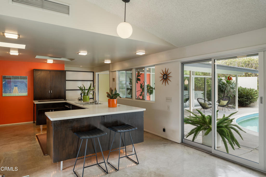 2065 Canyon Close Road Pasadena, CA 91107 - Photo 17 of 76 SSR_2065CanyonClose_044_FLEXMLS