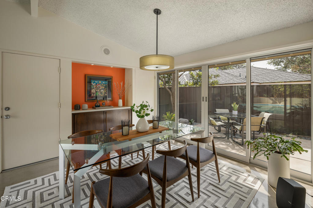 2065 Canyon Close Road Pasadena, CA 91107 - Photo 19 of 76 SSR_2065CanyonClose_042_FLEXMLS