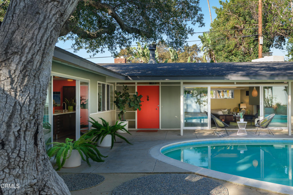 2065 Canyon Close Road Pasadena, CA 91107 - Photo 2 of 76 SSR_2065CanyonClose_008_FLEXMLS