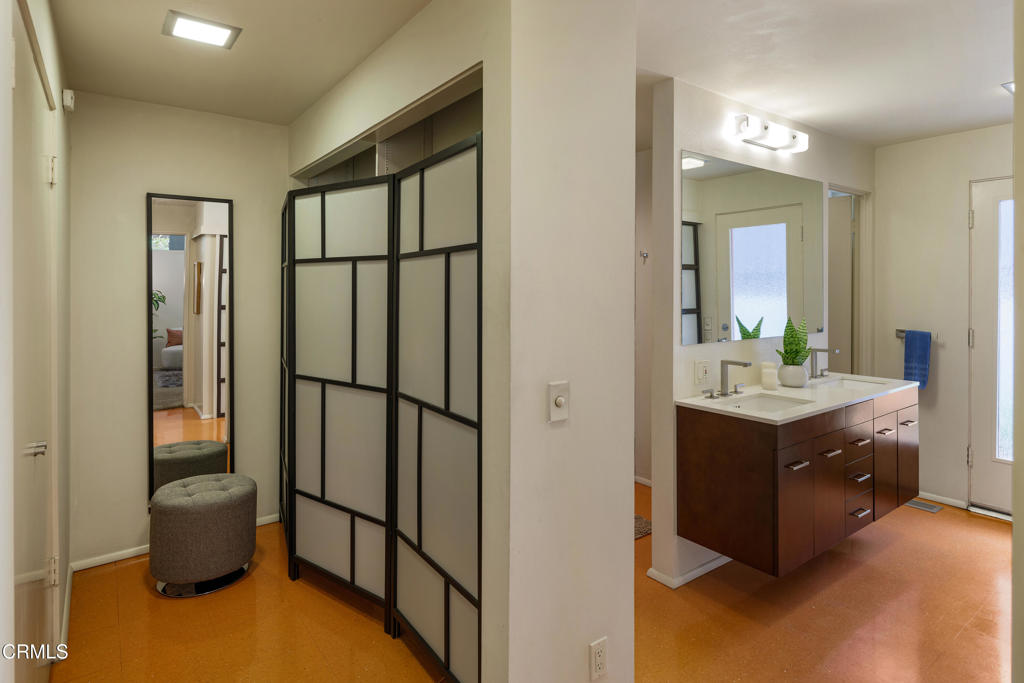 2065 Canyon Close Road Pasadena, CA 91107 - Photo 31 of 76 SSR_2065CanyonClose_025_FLEXMLS