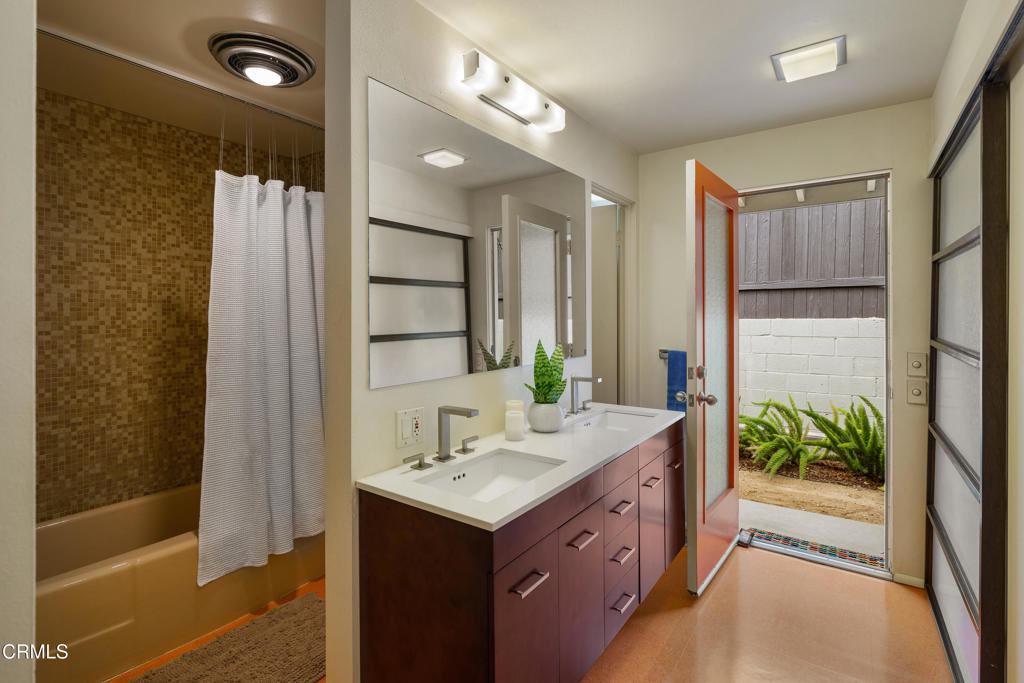 2065 Canyon Close Road Pasadena, CA 91107 - Photo 34 of 76 SSR_2065CanyonClose_028_FLEXMLS