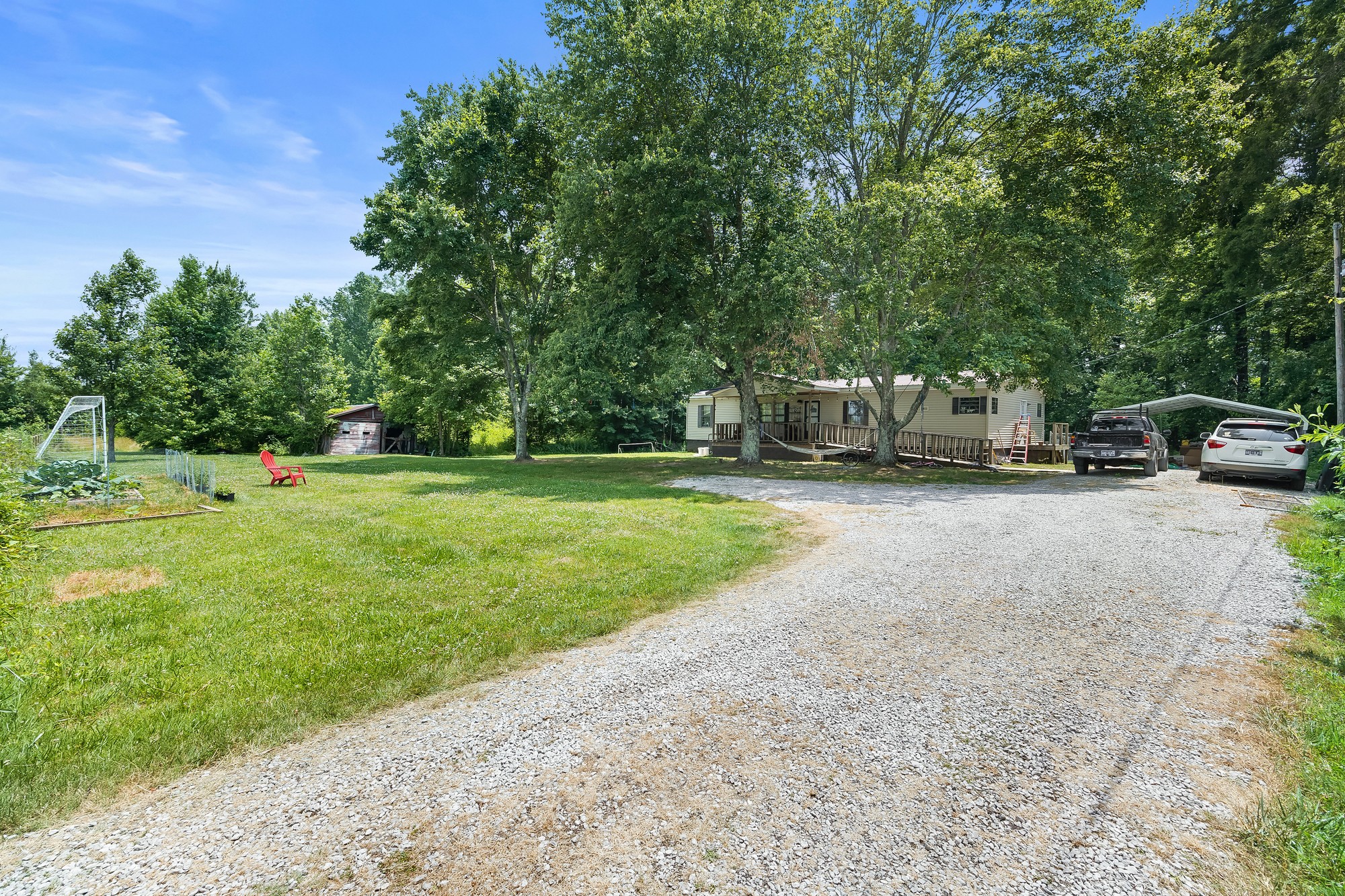 541 West D White Road Walling, TN 38587 - Photo 4 of 27 Gallery Image 4