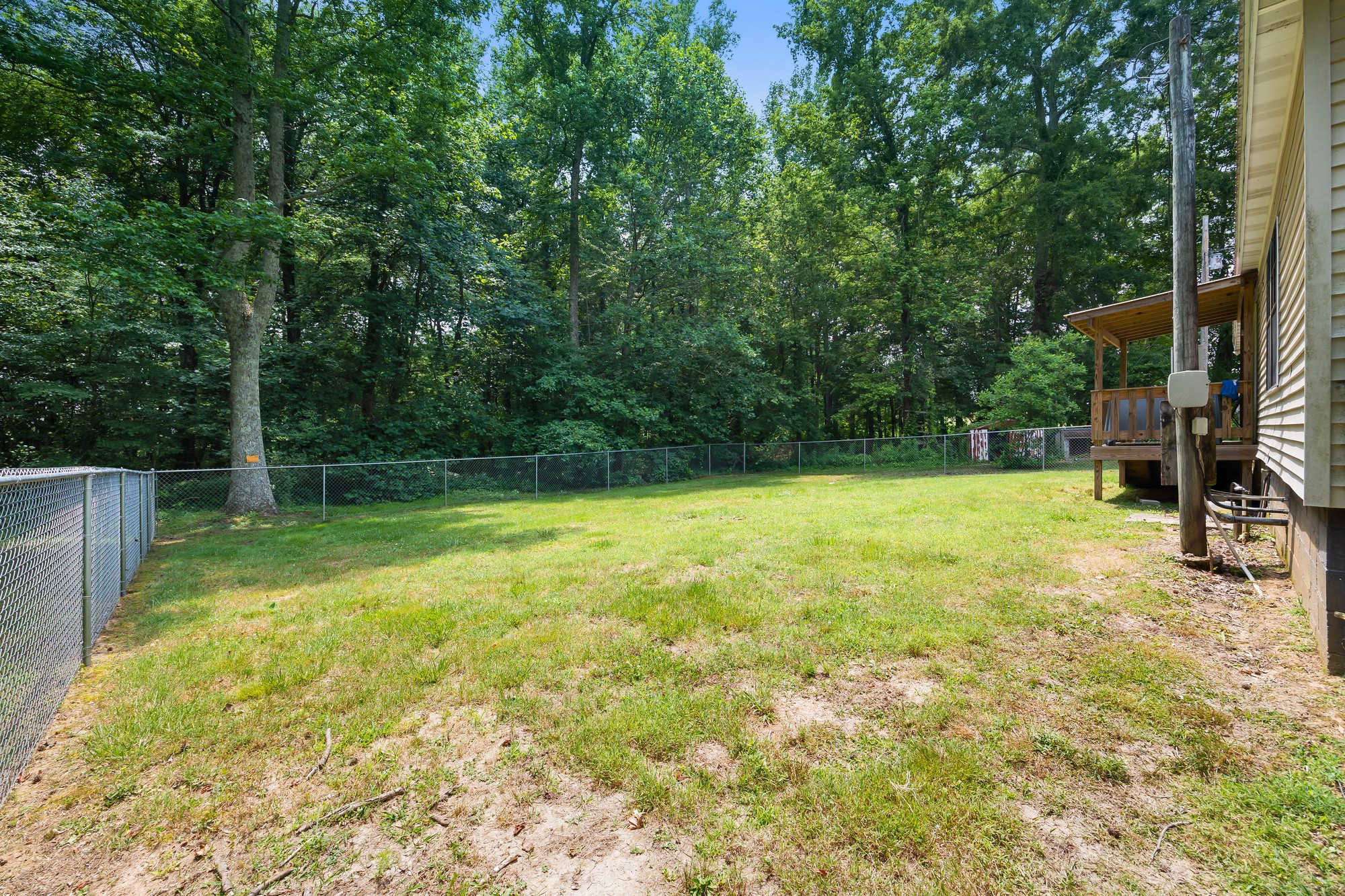 541 West D White Road Walling, TN 38587 - Photo 6 of 27 Gallery Image 6