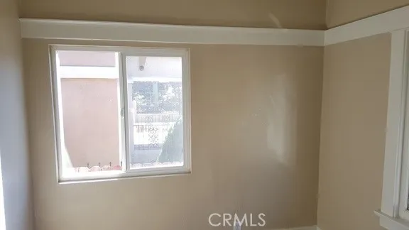 1060 Cherry Long Beach, CA 90813 - Photo 26 of 63 a view of window