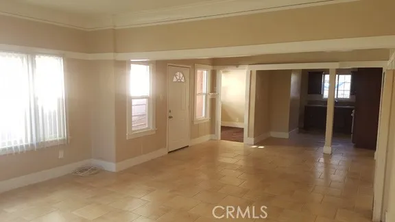 1060 Cherry Long Beach, CA 90813 - Photo 10 of 63 a view of empty room with wooden floor