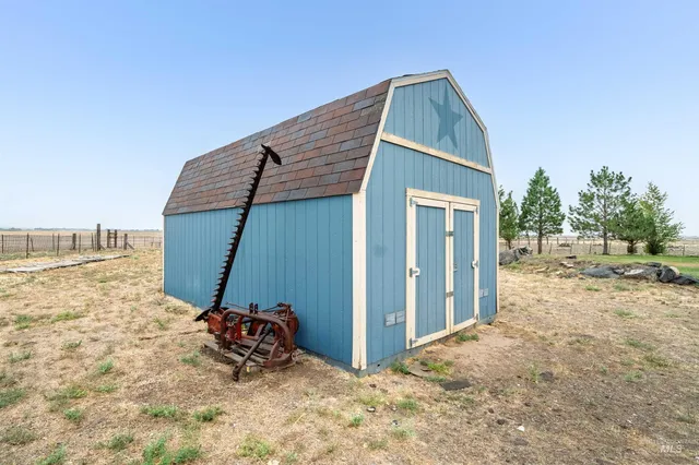 $429,900 | 6600 Southwest Jarvis Drive, Mountain Home, ID 83647