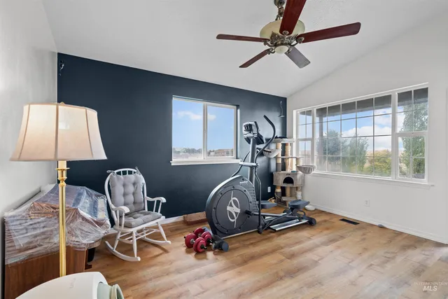 $429,900 | 6600 Southwest Jarvis Drive, Mountain Home, ID 83647