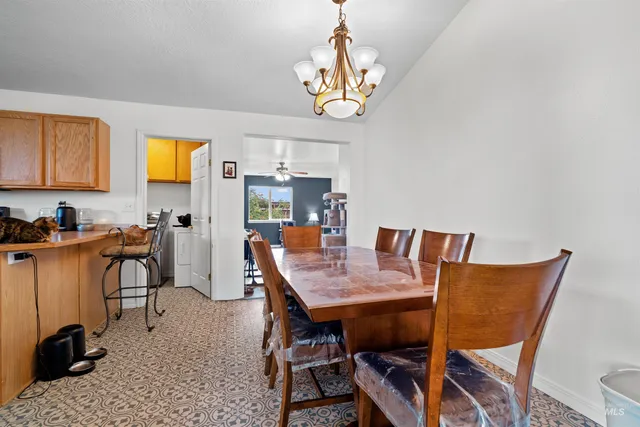 $429,900 | 6600 Southwest Jarvis Drive, Mountain Home, ID 83647