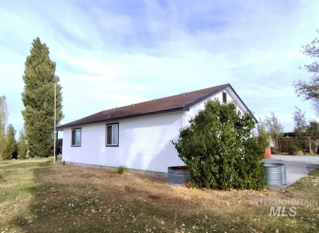 $429,900 | 6600 Southwest Jarvis Drive, Mountain Home, ID 83647