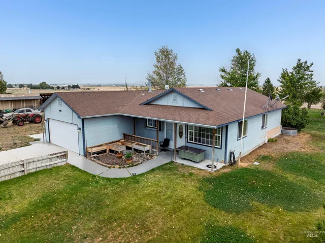 $429,900 | 6600 Southwest Jarvis Drive, Mountain Home, ID 83647