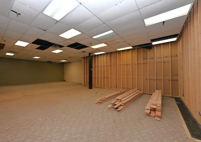 $250,000 | 123 North Market Street, Winamac, IN 46996