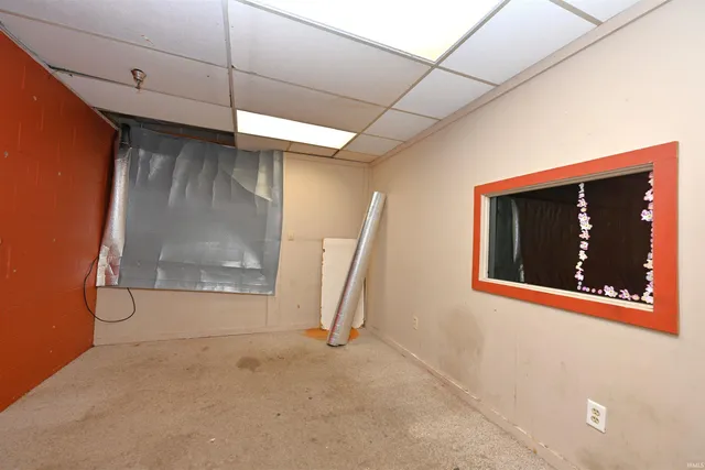 $250,000 | 123 North Market Street, Winamac, IN 46996