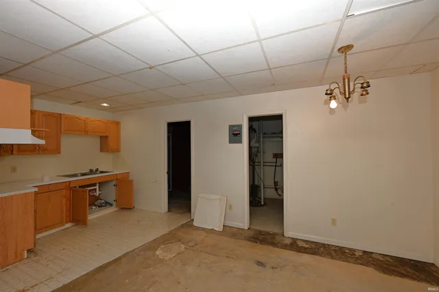 $250,000 | 123 North Market Street, Winamac, IN 46996