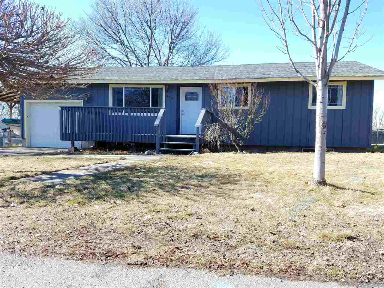 423 North Bessie Road Spokane Valley, WA 99212 - Photo 1 of 18 Gallery Image 1